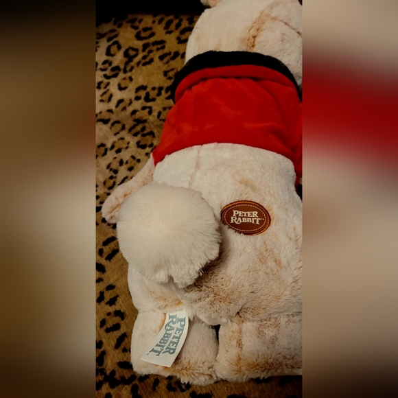 2FT NWT PETER RABBIT PORCH SITTER PLUSH DOLL - Picture 2 of 5